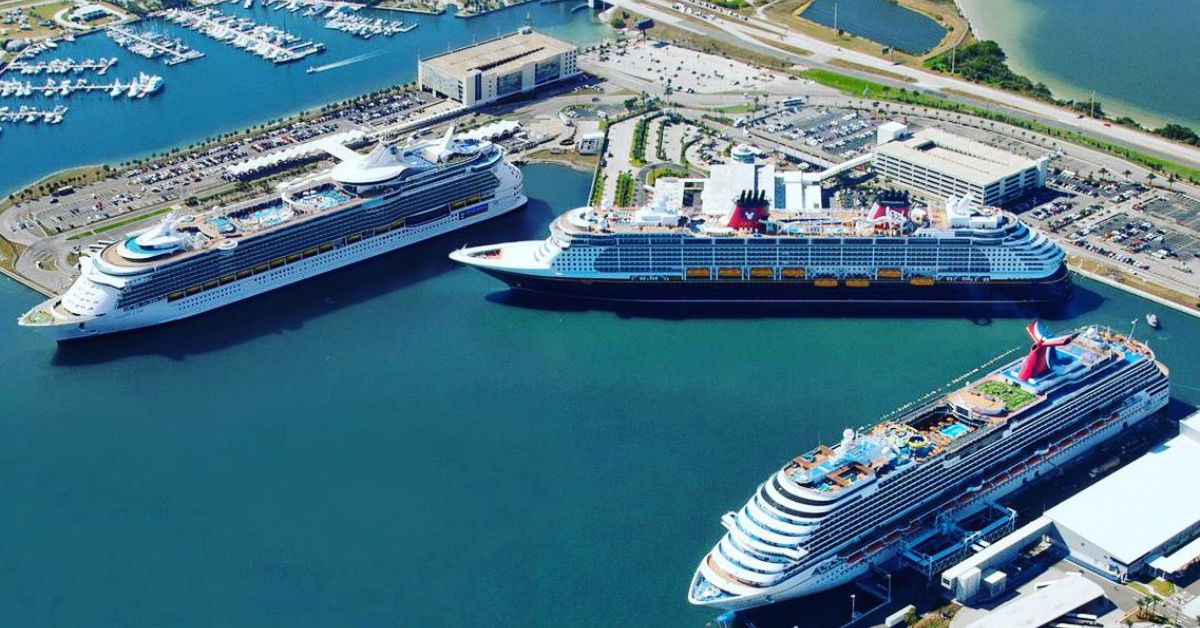 Airports near Port Canaveral cruise