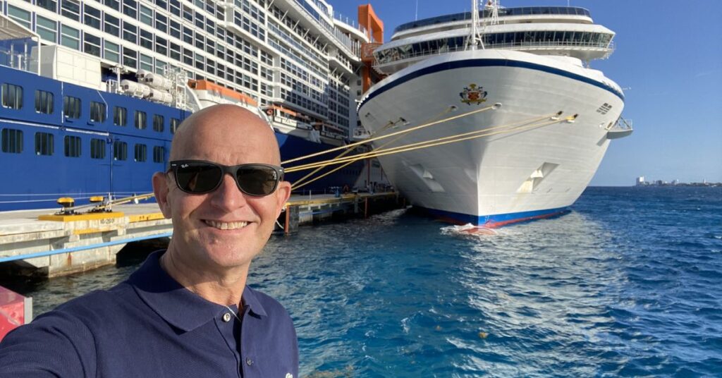 Look Into Using a Travel Agent on a cruise