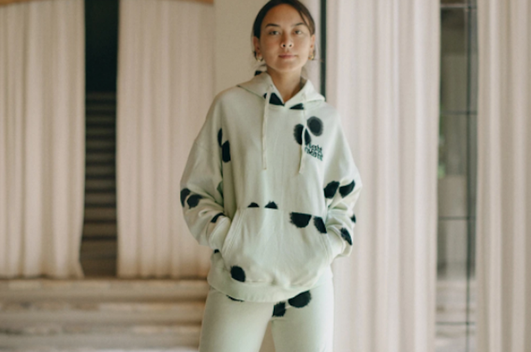 Why the Essentials Hoodie & Tracksuit Feel So Right in Australia